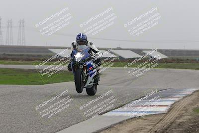 media/Nov-30-2025-TrackDaz (Sun) [[d8b22663df]]/B Group/Session 5 (Wheelie Bump)/